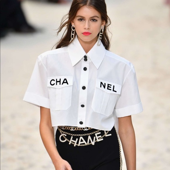 ❌❌Chanel Logo White Button Up Crop Top Shirt Sz.34 - Popular & Rare - Picture 14 of 16